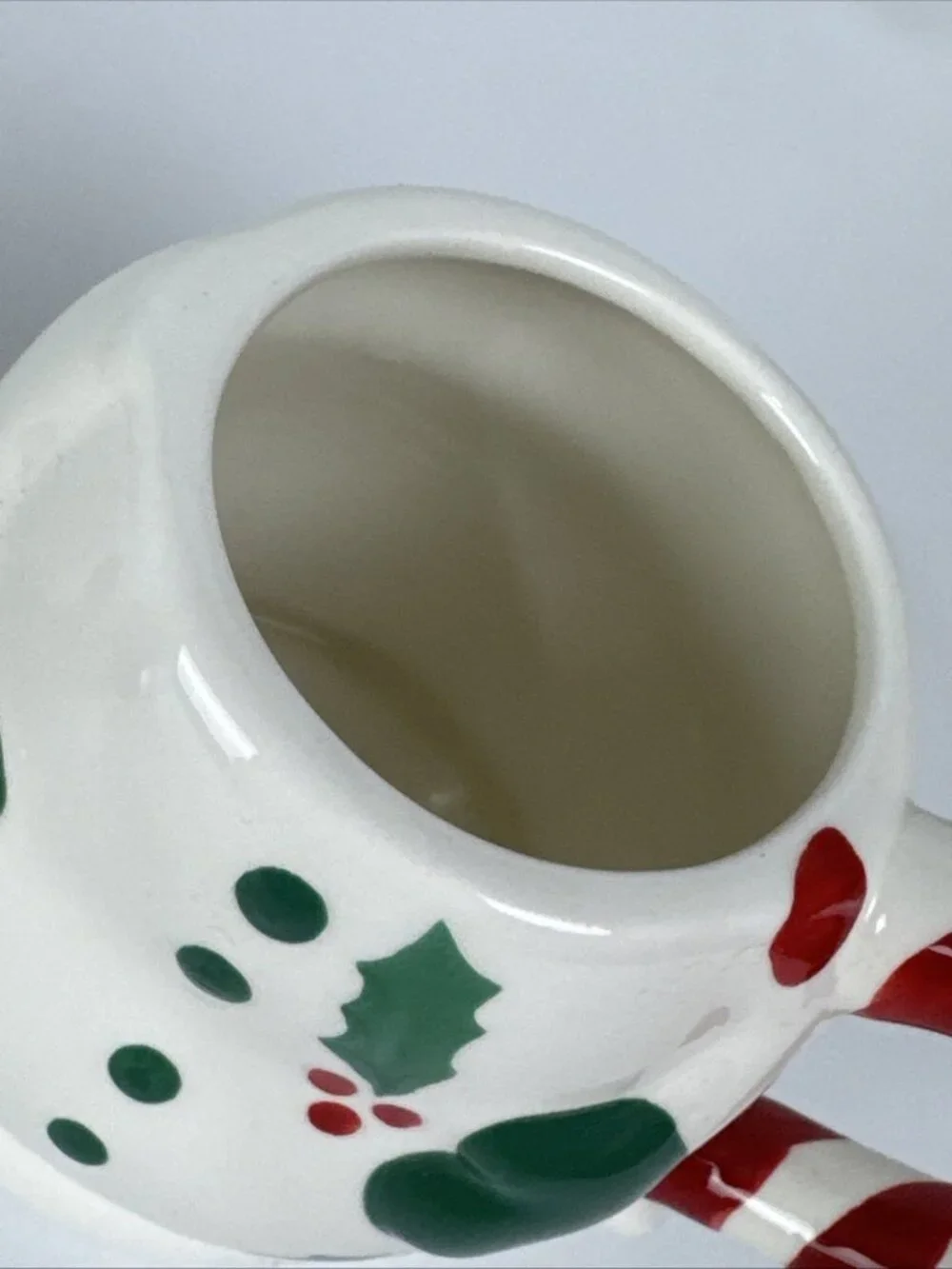 Temptations Snowman Green Hat Ceramic 12oz Mug holiday Christmas decor cup